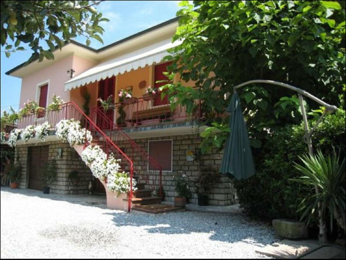 Casa Mary Villa Lucca Exterior photo